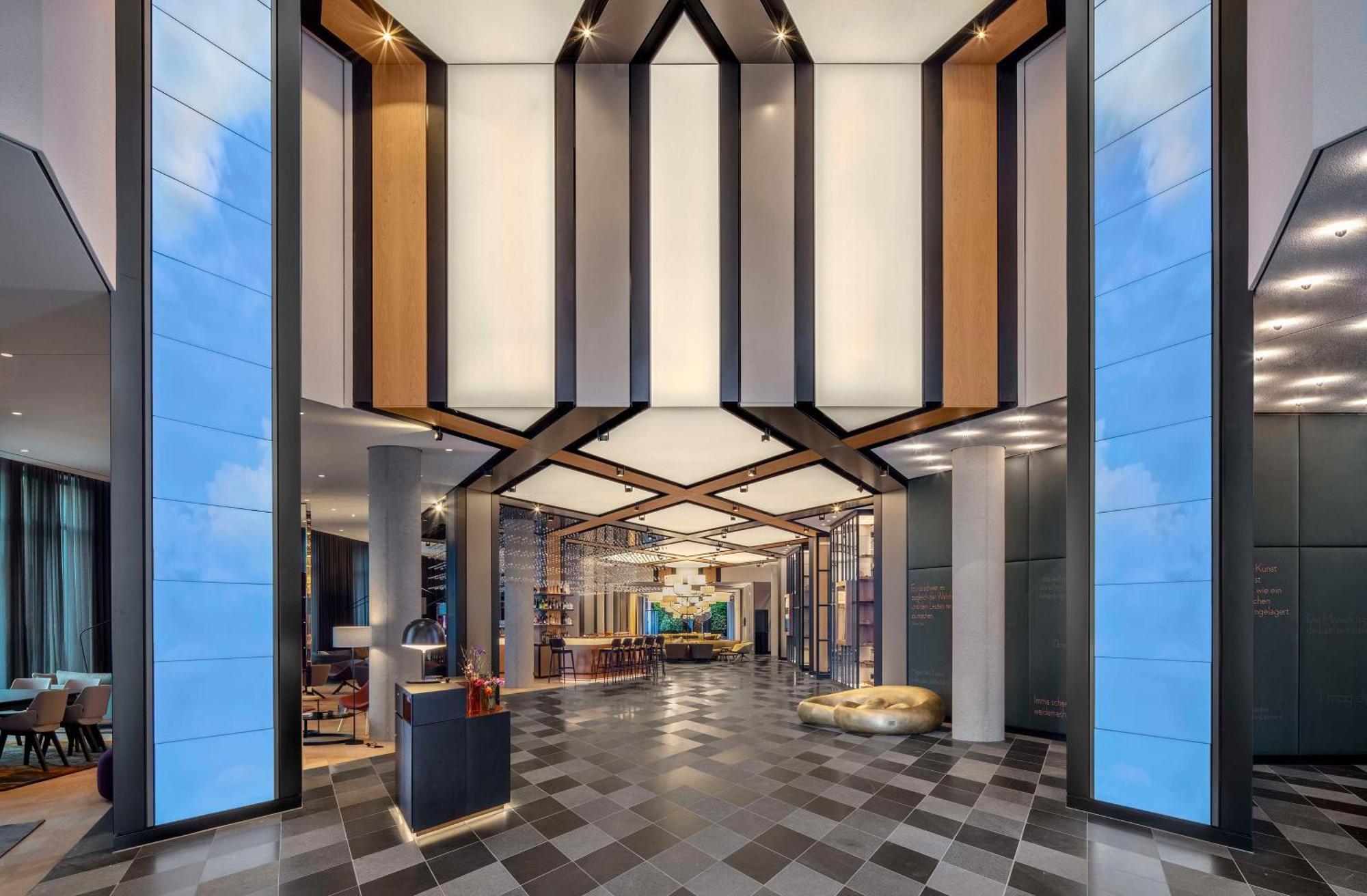 Andaz Munich Schwabinger Tor, By Hyatt Hotel Ngoại thất bức ảnh The lobby of the hotel